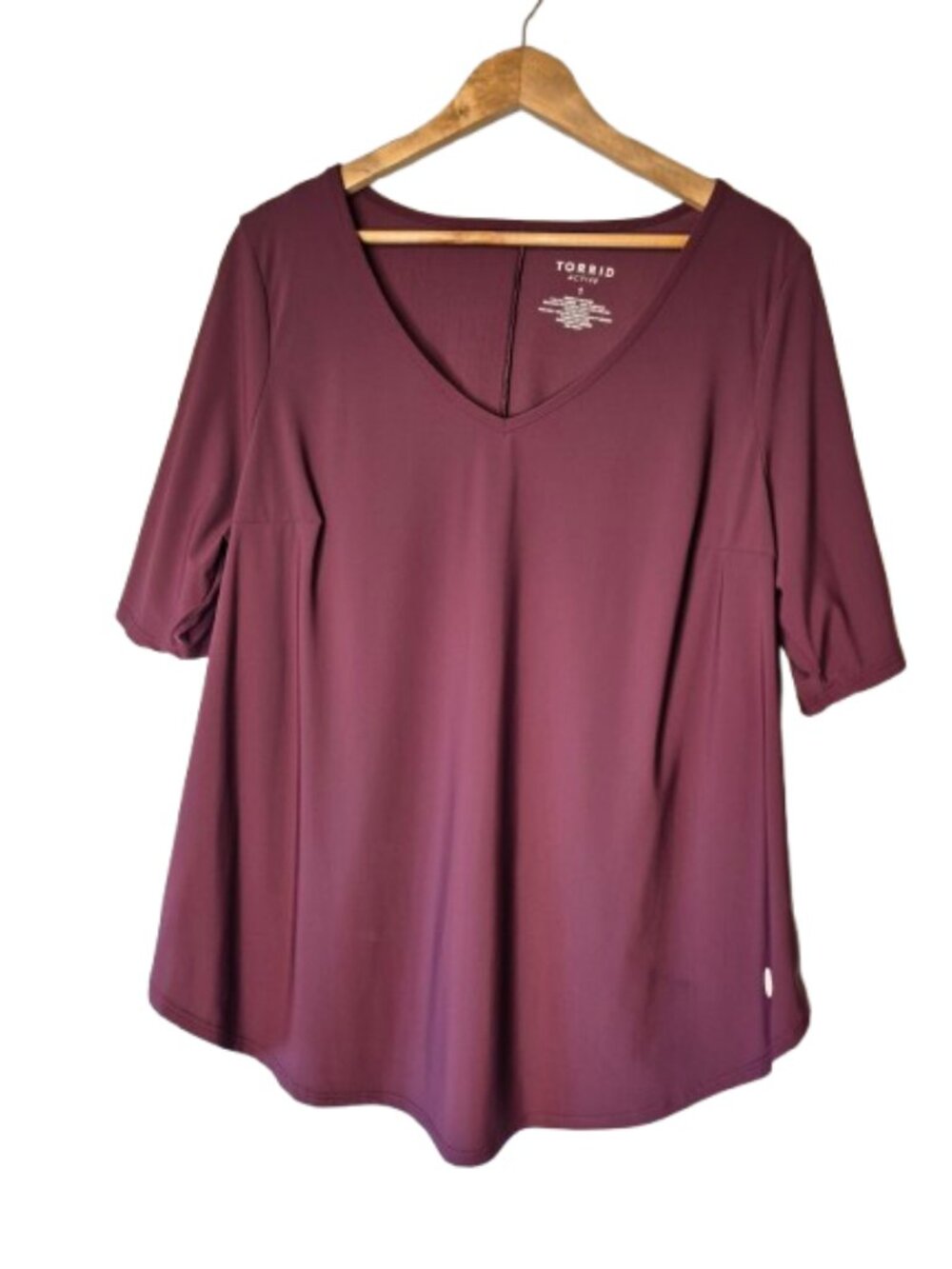 Torrid Active Short Sleeve Tunic Tee in Plum Size 1 = 1X